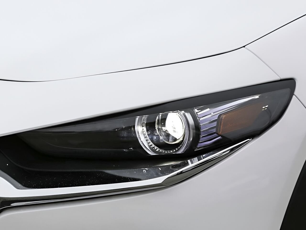 2026 MAZDA CX-30 Snowflake White Pearl Notre-Dame-des-Prairies - photo #3