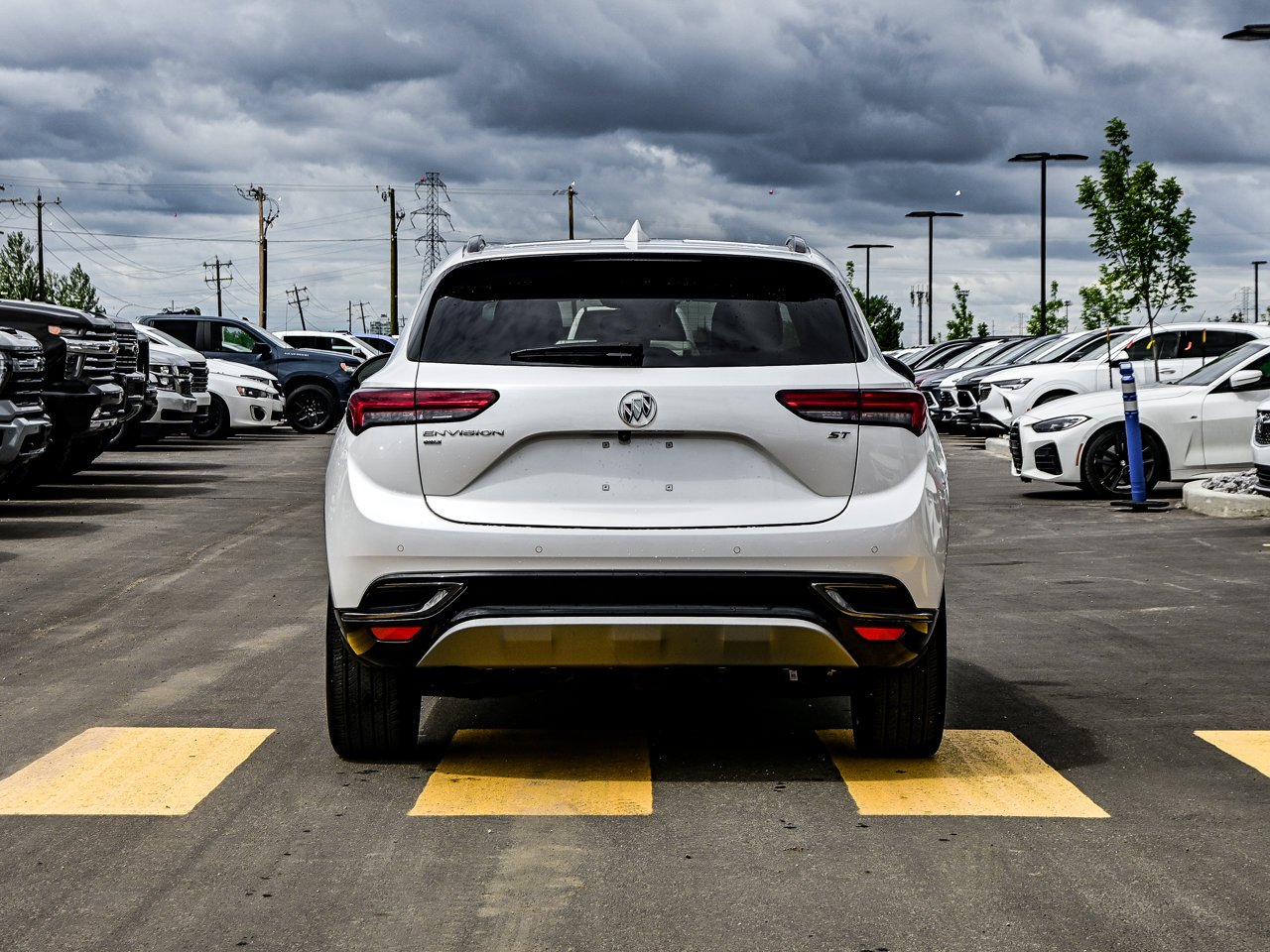 2023 Buick Envision AWD 4dr Essence White Sherwood Park - photo #15