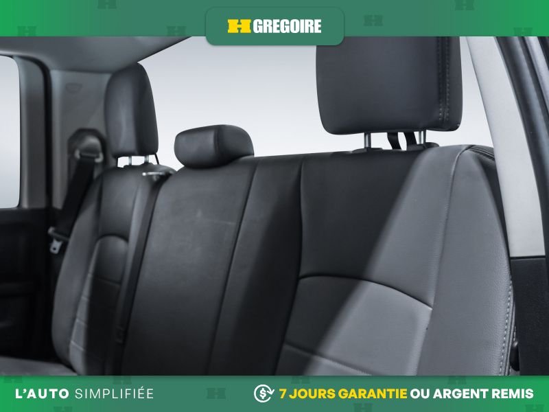 Ram 1500 820219 | ST 4x4 AUTO AC GR ELEC CAM RECULE BLUETOOTH 2019 Noir Laval - photo #21