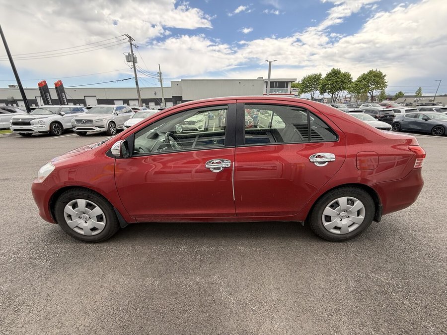 Toyota Yaris Base, Climatisation 2012 Rouge
