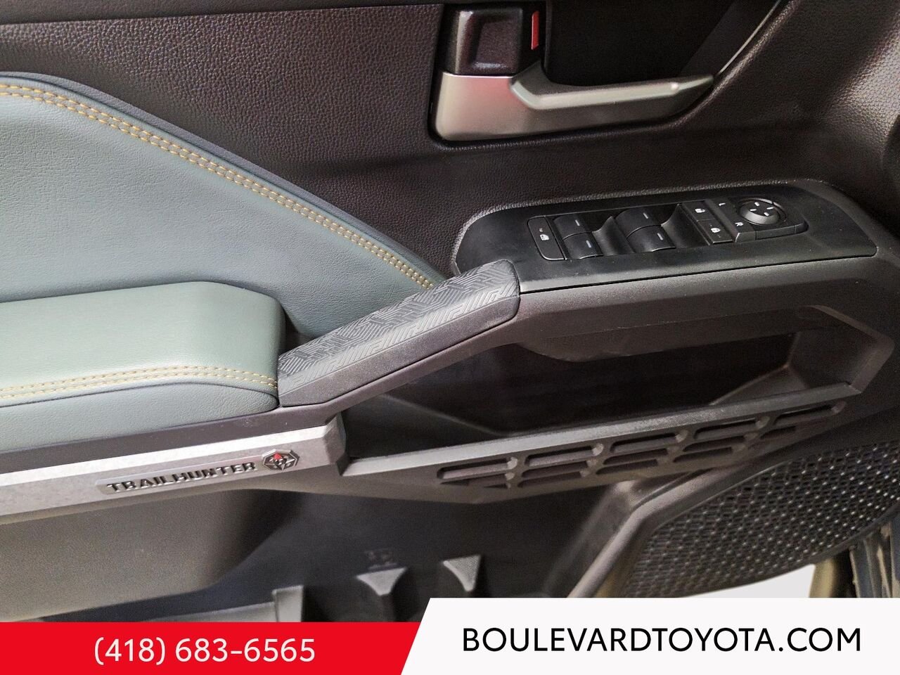 Toyota Tacoma 99588A-69 | GROUPE TRAILHUNTER 2025 Gris Québec - photo #10