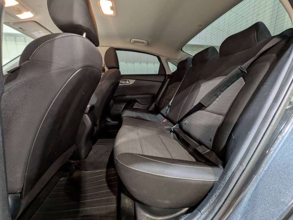 Kia Forte LX Manual 2019 Gris Val-David - photo #10