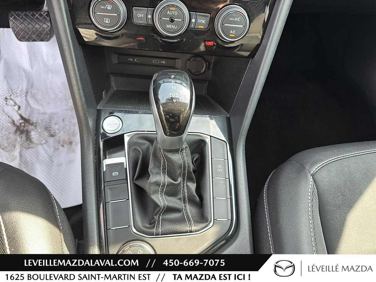 2023 Volkswagen Taos Comfortline 4MOTION Grey Laval - photo #21