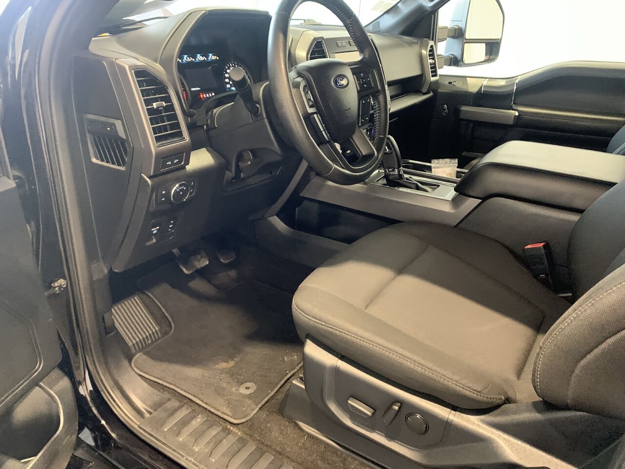 2019 Ford F-150 F-150 SUPERCREW XLT SPORT Black Châteauguay - photo #28