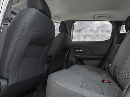 Nissan Kicks 2026 Blanc d'Aspen triple couche/Noir intense Blainville - photo #20