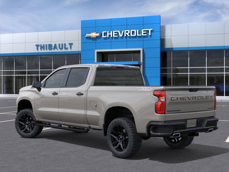 CHEVROLET SILVERADO 1500 Custom Trail Boss cabine multiplace 4RM 157 po 2026 Blanc