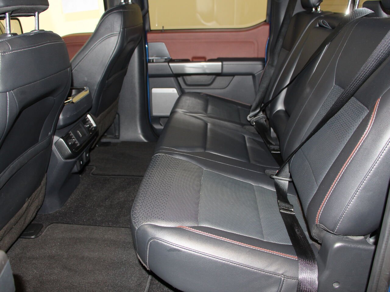 2022 Ford F-150 SUPERCREW LARIAT Blue Châteauguay - photo #8
