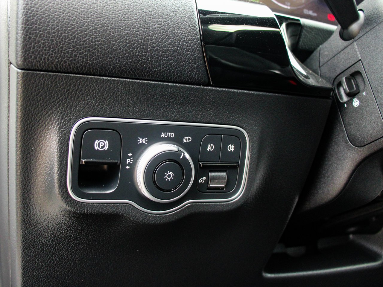 2024 Mercedes-Benz GLA GLA 250 4MATIC SUV White Sherwood Park - photo #17