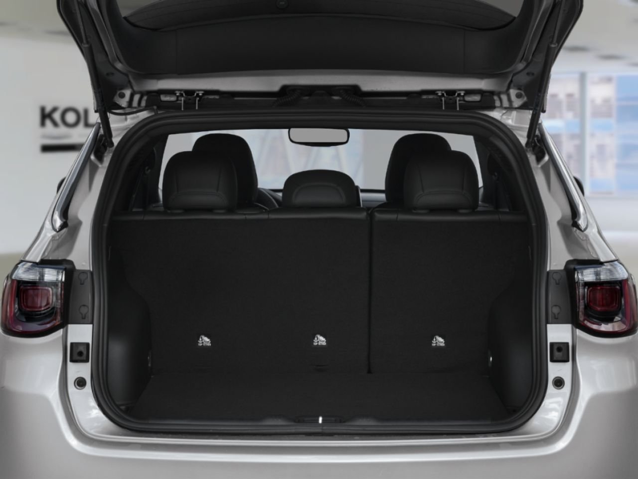 2026 JEEP COMPASS 261600 | North 4x4 White Gatineau - photo #11