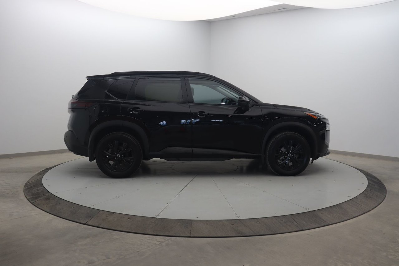 2023 Nissan Rogue VIN JN8BT3BB5PW205664 Black Chicoutimi - photo #2