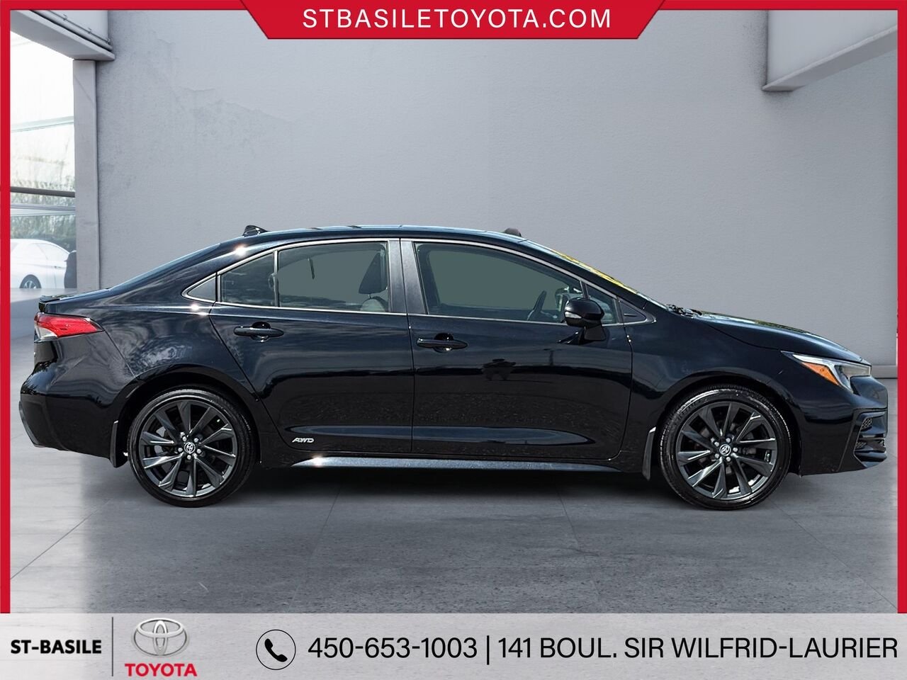 2024 TOYOTA Corolla Hybrid Midnight Black Metallic Saint-Basile-le-Grand - photo #2