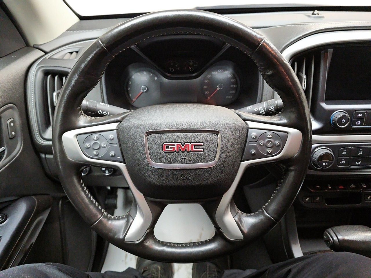 GMC Canyon NIV 1GTG6DEN0K1212161 2019 Noir Chicoutimi - photo #12