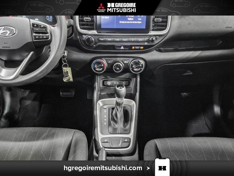 2023 Hyundai Venue Black Saint-Eustache - photo #24
