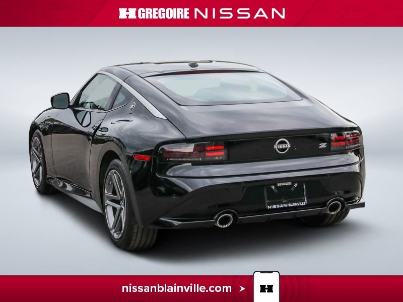 2025 Nissan Z Black Laval - photo #5