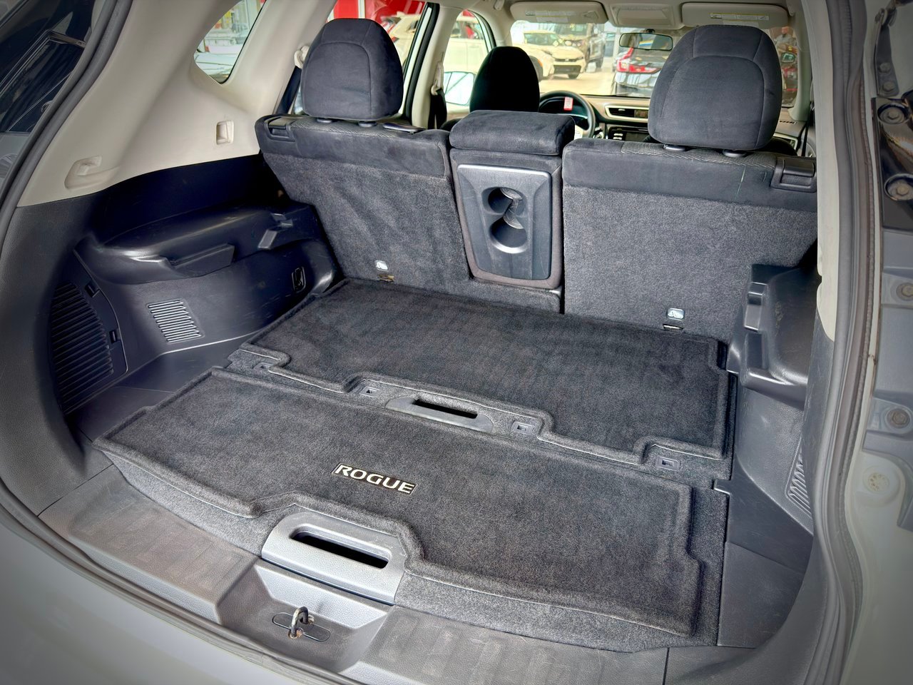2016 Nissan Rogue White Notre-Dame-des-Prairies - photo #12