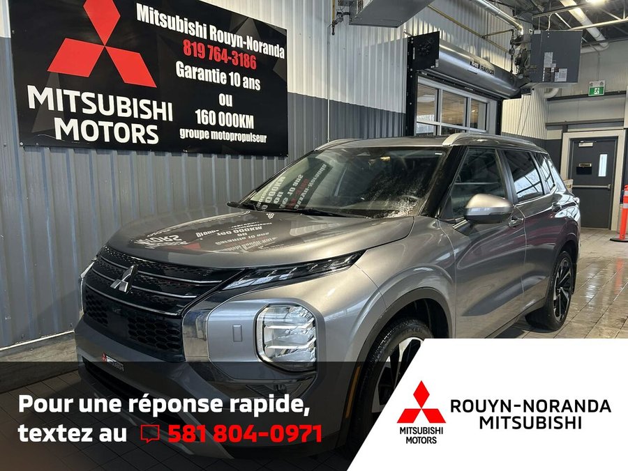 Mitsubishi Outlander SEL S-AWC 2023 Gris