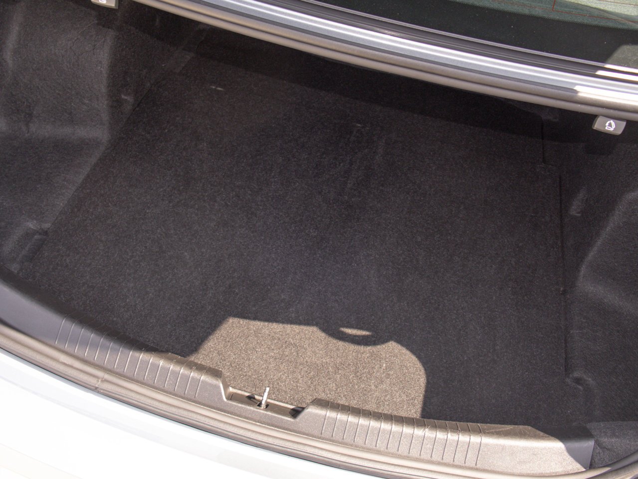 2024 Chevrolet Malibu 4dr Sdn 1LT Grey Sherwood Park - photo #10