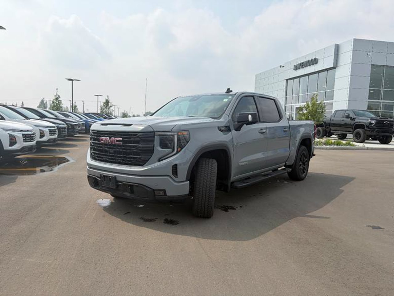 2024 GMC Sierra 1500 4WD Crew Cab 147 Elevation Grey Sherwood Park - photo #2