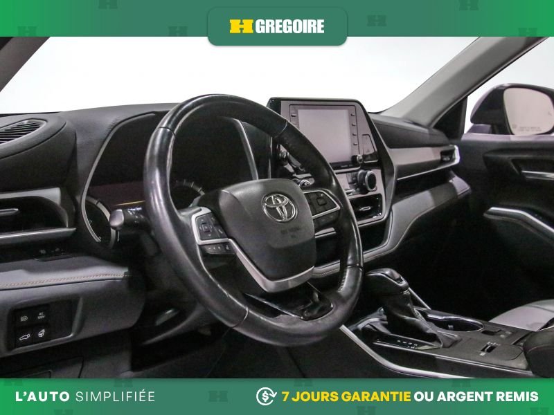 2022 Toyota Highlander Grey Laval - photo #11