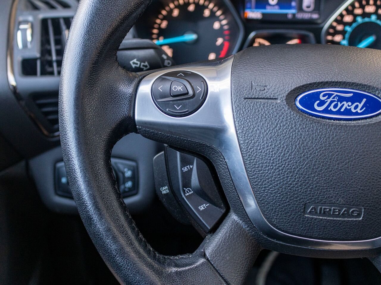 2014 Ford Escape 4 RM 4 portes Titanium White Châteauguay - photo #11