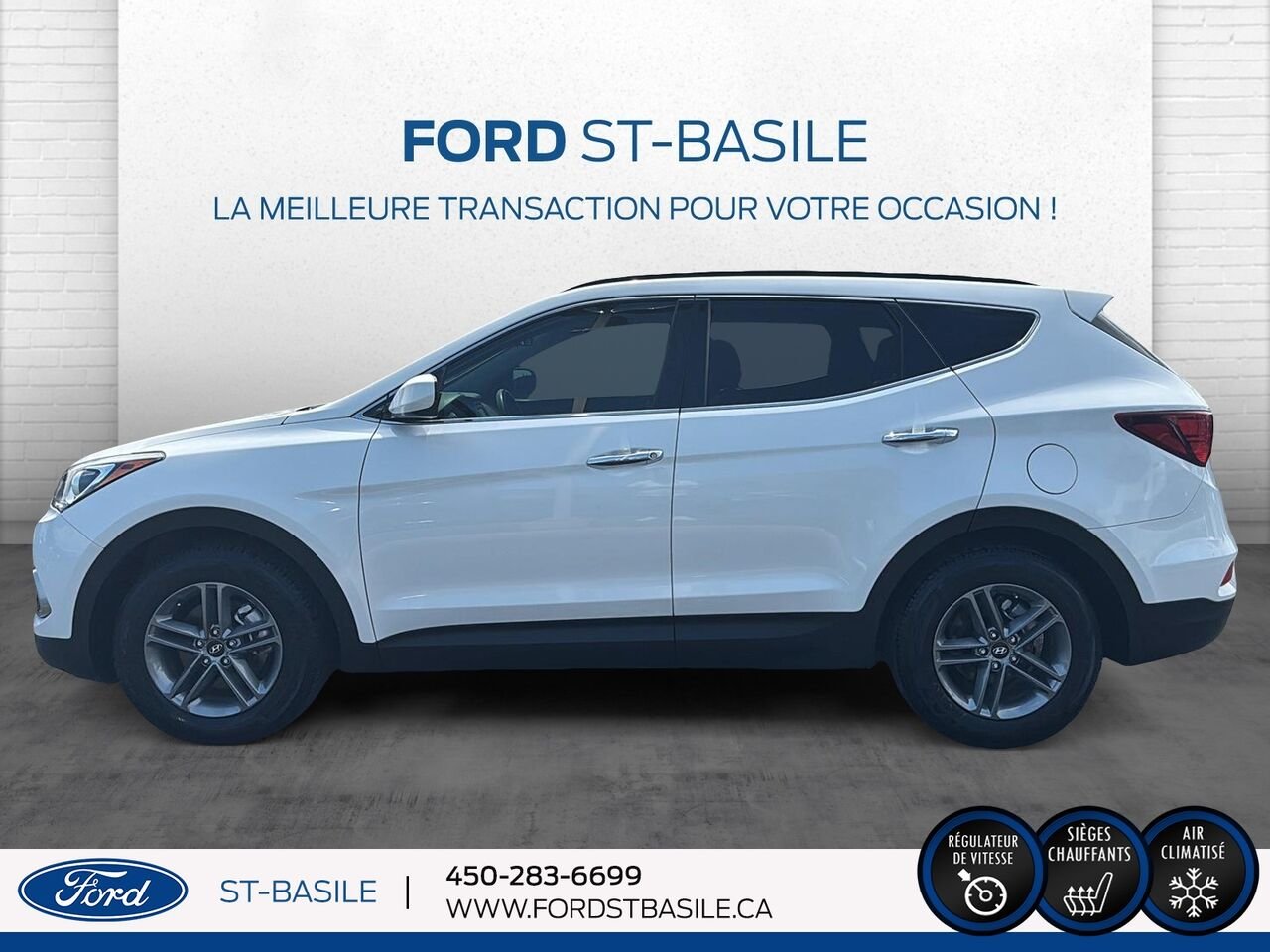 2017 HYUNDAI Santa Fe White Saint-Basile-le-Grand - photo #2