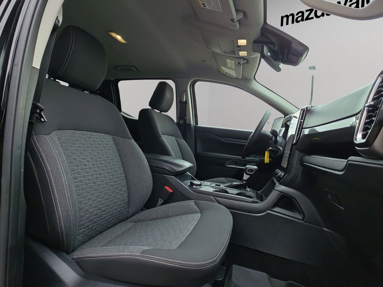 Ford Ranger XLT cabine SuperCrew 4RM caisse de 5 pi 2024 Noir Val-David - photo #16