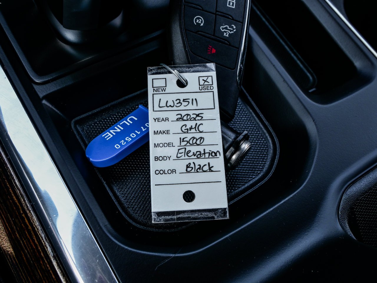 2025 GMC Sierra 1500 4WD Crew Cab 147 Elevation Black Sherwood Park - photo #32