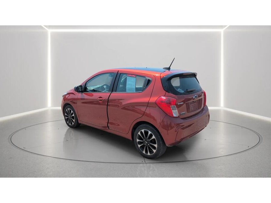 2021 Chevrolet Spark 2021 Orange