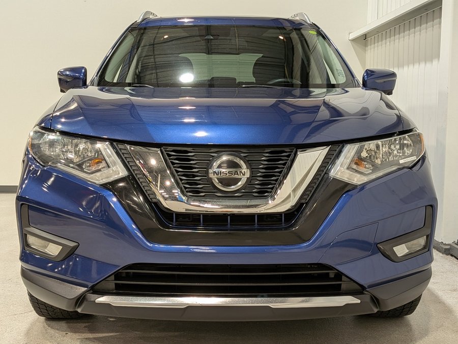2020 Nissan Rogue Blue