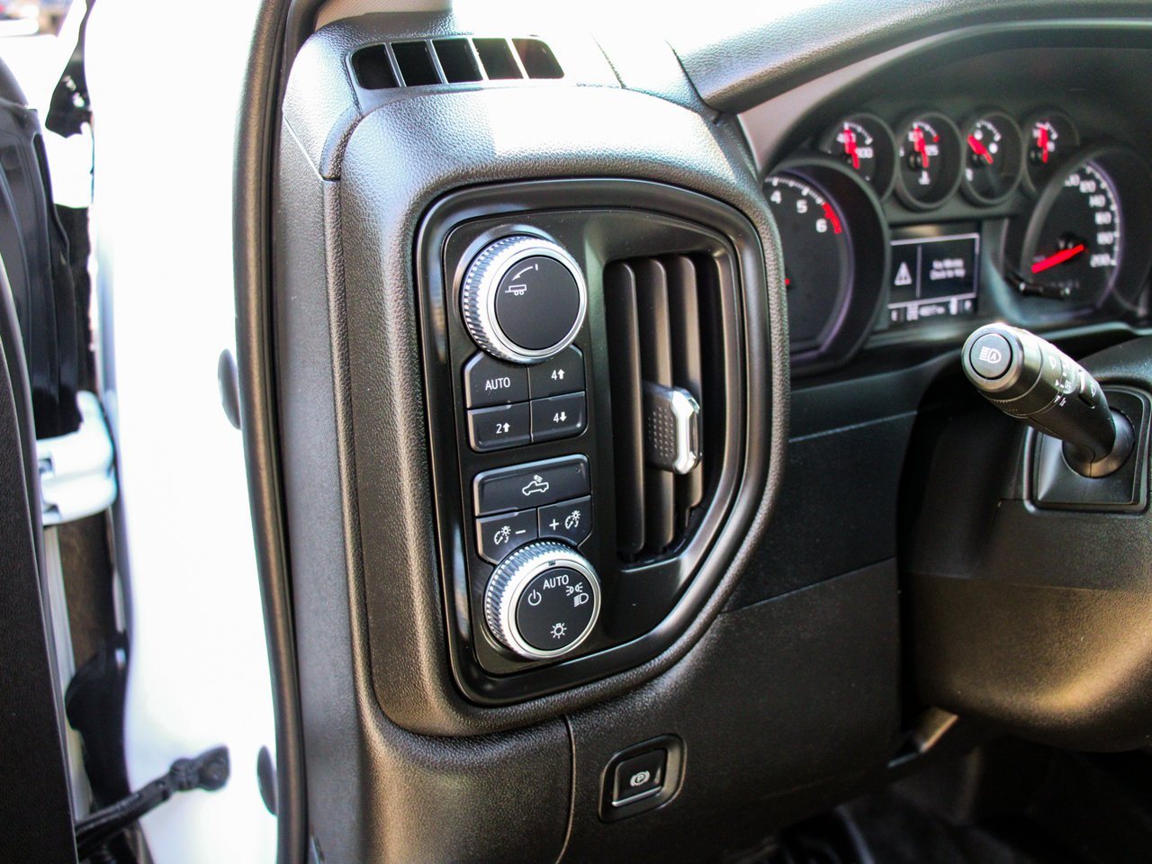 2023 GMC Sierra 1500 4WD Crew Cab 157 Pro White Sherwood Park - photo #16