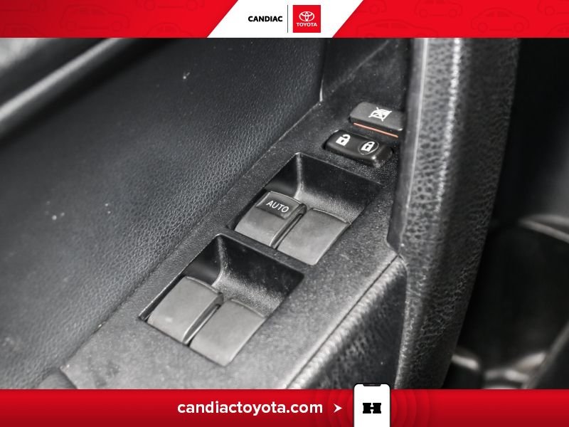 Toyota Corolla 2017 Blanc Blainville - photo #17