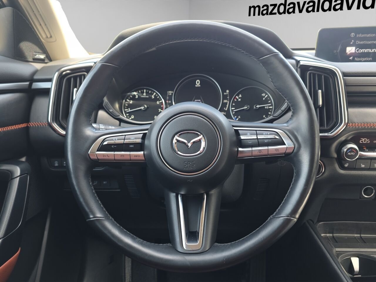 2023 Mazda CX-50 GT TI avec moteur turbo, Toit ouvrant panoramique, Apple carplay, Sièges en cuir Black Val-David - photo #9