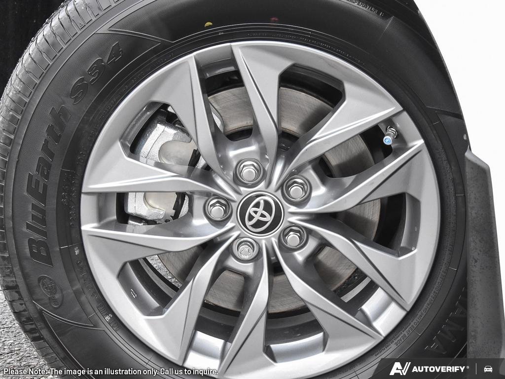 2026 Toyota Sienna 2601588 | LE White Edmonton - photo #7
