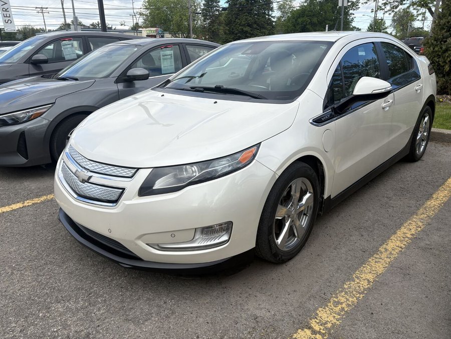 2013 Chevrolet Volt 2013 White