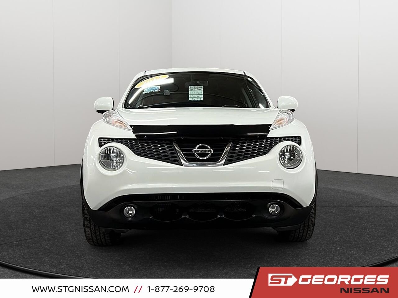 Nissan JUKE 2012 Blanc Saint-Georges - photo #1