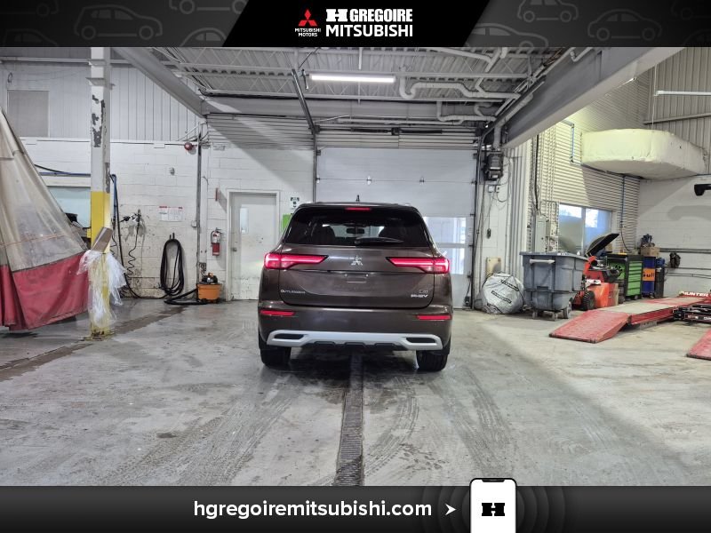 2023 Mitsubishi Outlander Plug-In Hybrid Bronze Blainville - photo #7