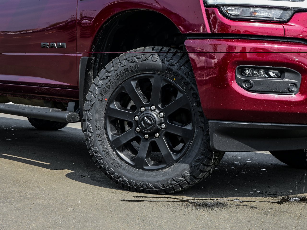2024 Ram 2500 Big Horn 4x4 Crew Cab 6'4 Box Red Sherwood Park - photo #5