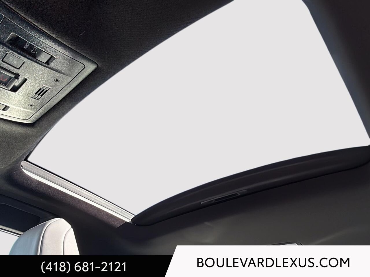 2025 Lexus UX Red Quebec - photo #10