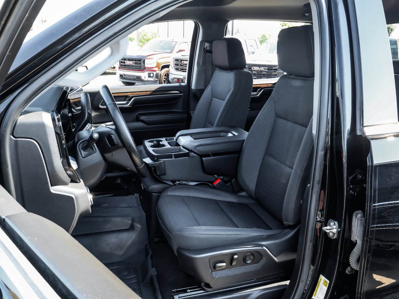 2023 GMC Sierra 1500 4WD Crew Cab 147 SLE Black Sherwood Park - photo #13