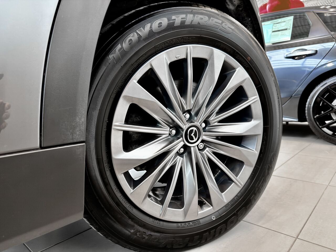 2024 Mazda CX-90 hybride rechargeable Grey Notre-Dame-des-Prairies - photo #11