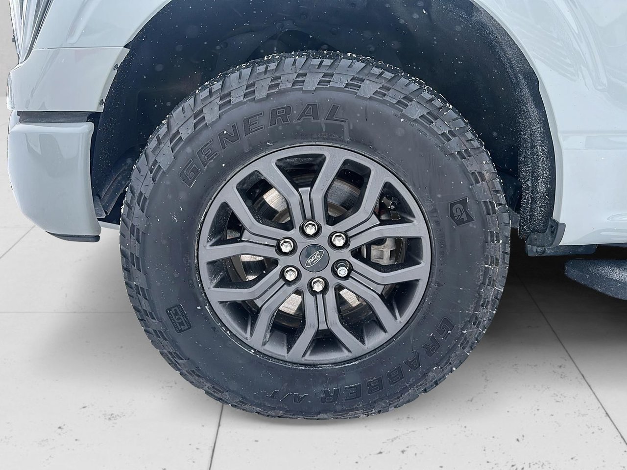 2023 Ford F-150 White Rouyn-Noranda - photo #25