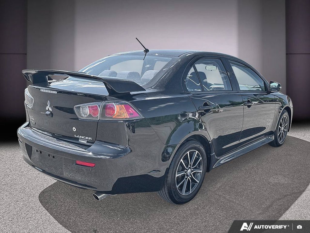Mitsubishi Lancer JA32U2FU4HU602406 2017 Noir Mirabel - photo #4