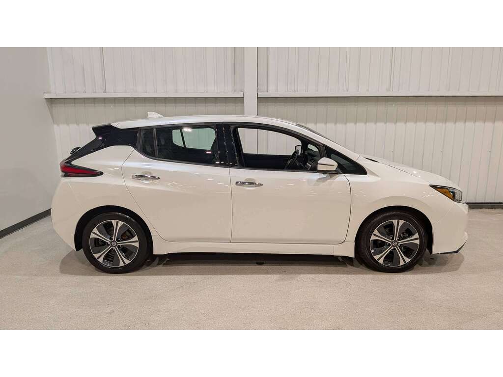 2020 Nissan LEAF SL PLUS Hatchback White Val-David - photo #7