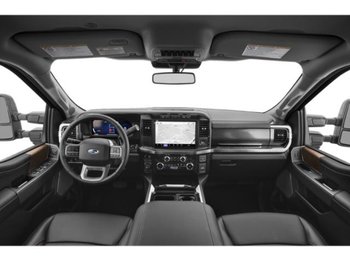 Ford Super Duty F-350 DRW LARIAT