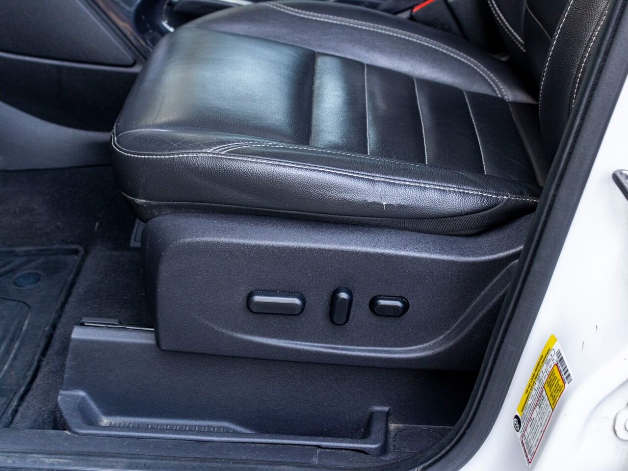2014 Ford Escape 4 RM 4 portes Titanium White Châteauguay - photo #23
