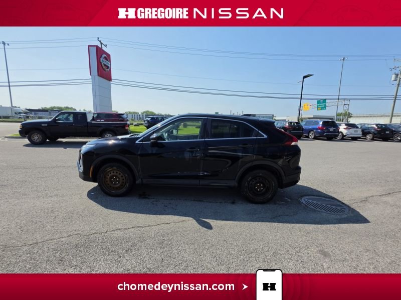 Mitsubishi Eclipse Cross CZ6993 | ES * AWD * Caméra * Bluetooth * Bancs Chauffants 2022 Noir Laval - photo #5