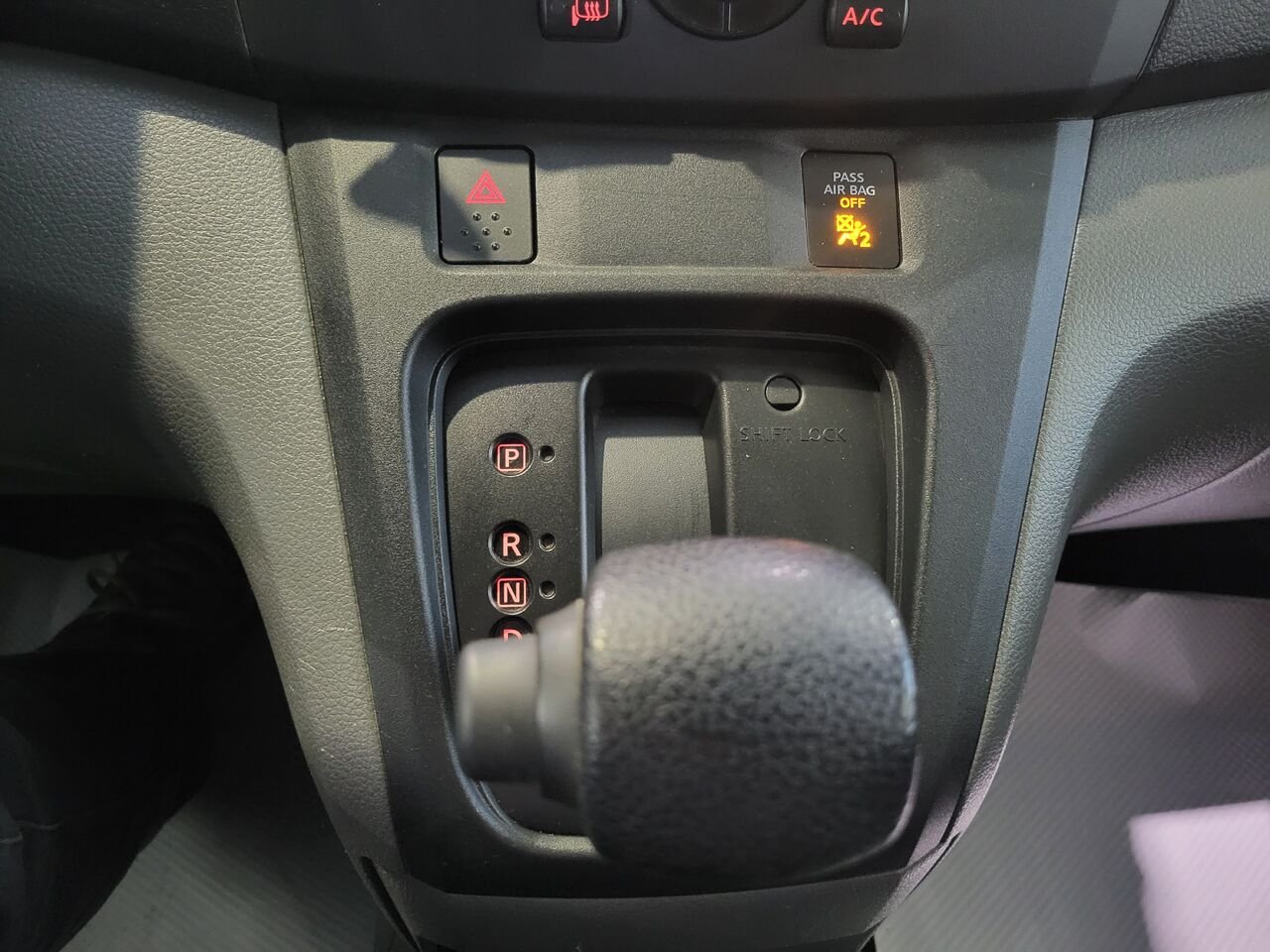 Nissan NV200 Cargo compact 2021 Blanc Longueuil, - photo #22