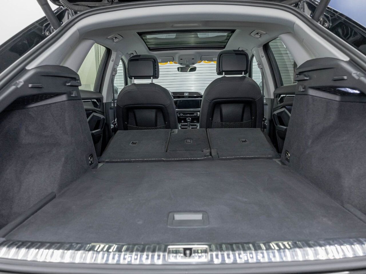 Audi Q3 PROGRESSIV QUATTRO *TOIT* SIÈGES CHAUF HAYON ELECT 2020 Noir Saint-Jérôme - photo #30