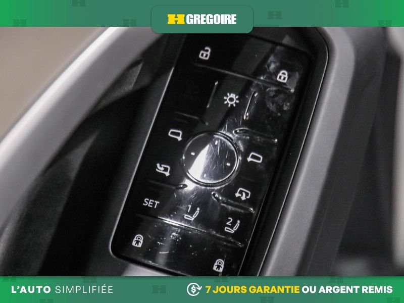 2025 Audi Q5 White Saint-Eustache - photo #15