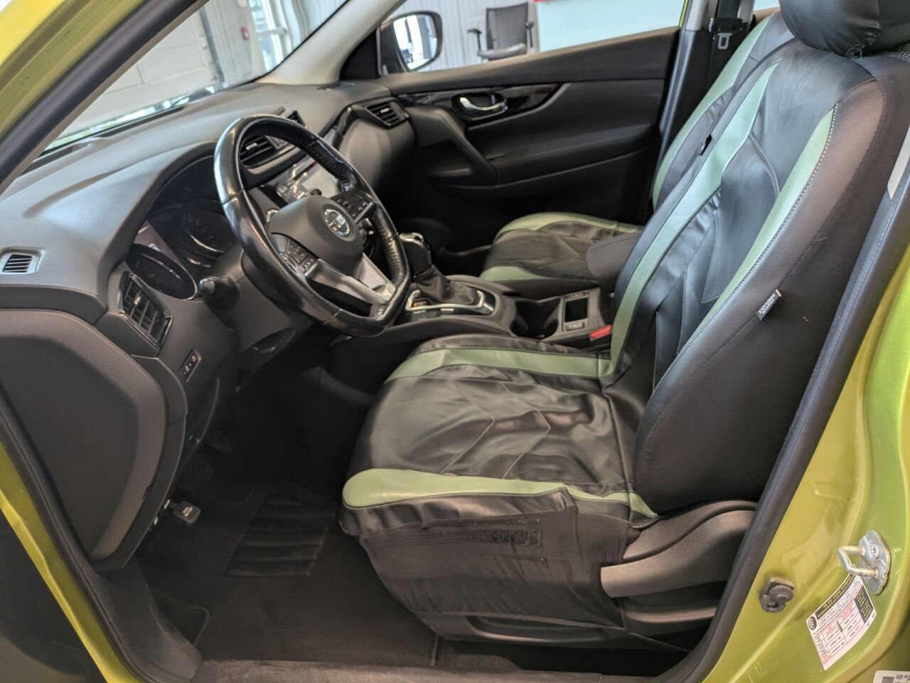 2017 Nissan Qashqai Green Gatineau - photo #12